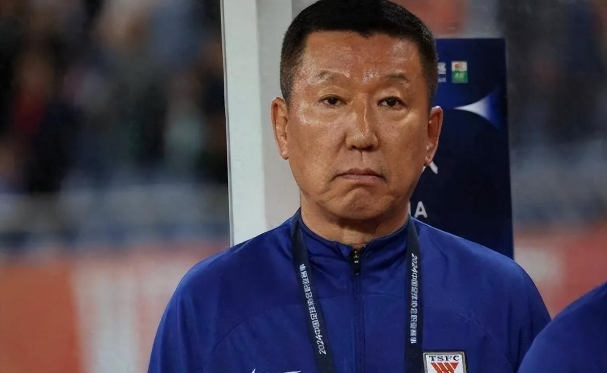 开云体育-球队历史名帅接任主教练，球迷振奋