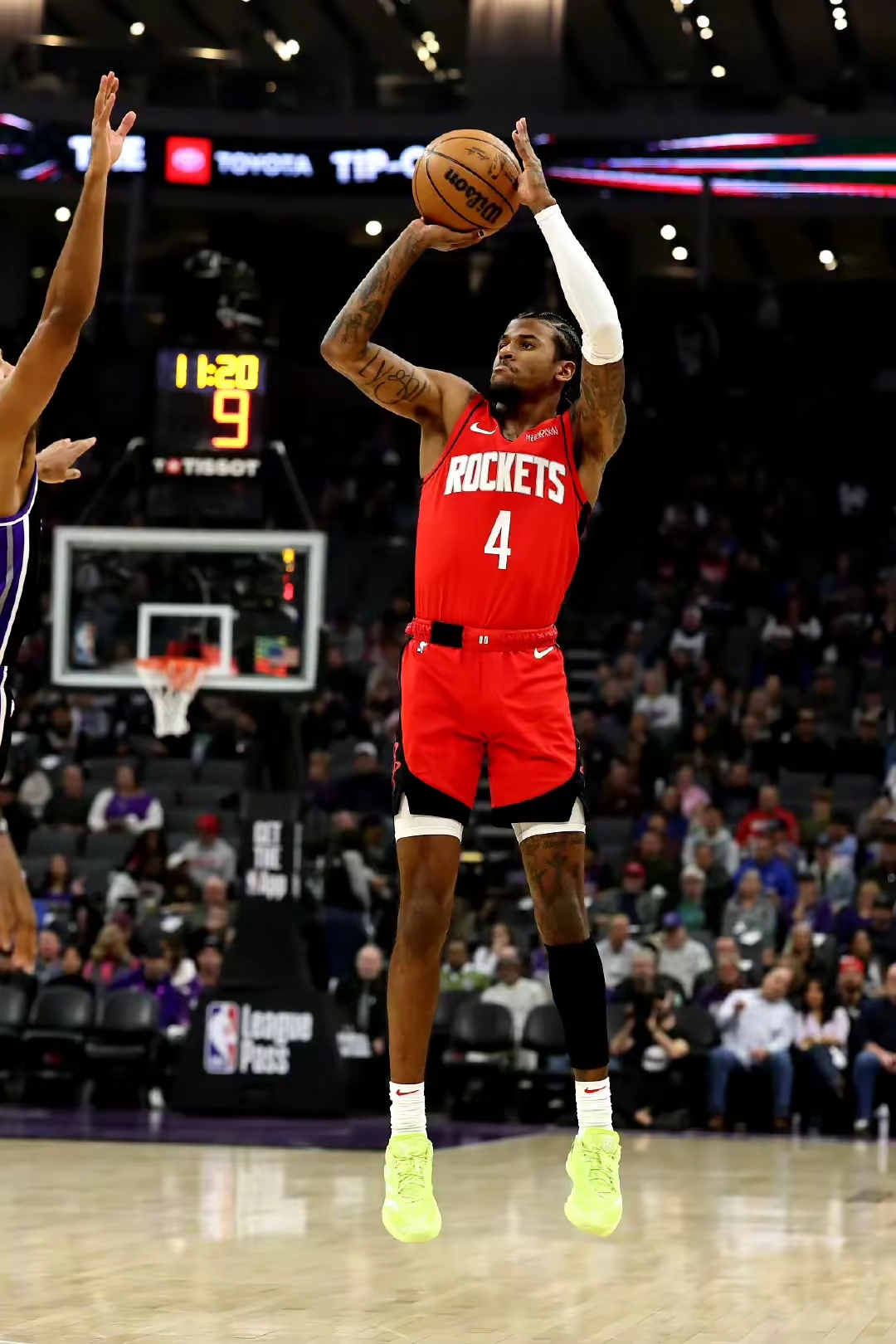 开云体育官网-快船力挫太阳，精彩胜利