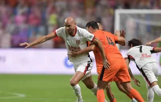 关于激情澎湃!赛场上的竞争白热化,胜负难分的信息 关于激情澎湃!赛场上的竞争白热化,胜负难分的信息