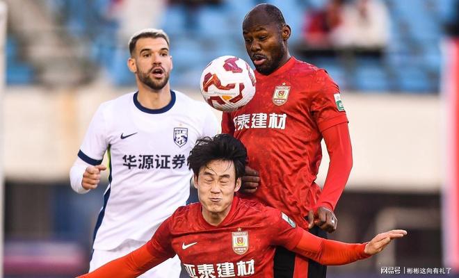 关于淘汰赛首回合开打，硬战令人期待的信息