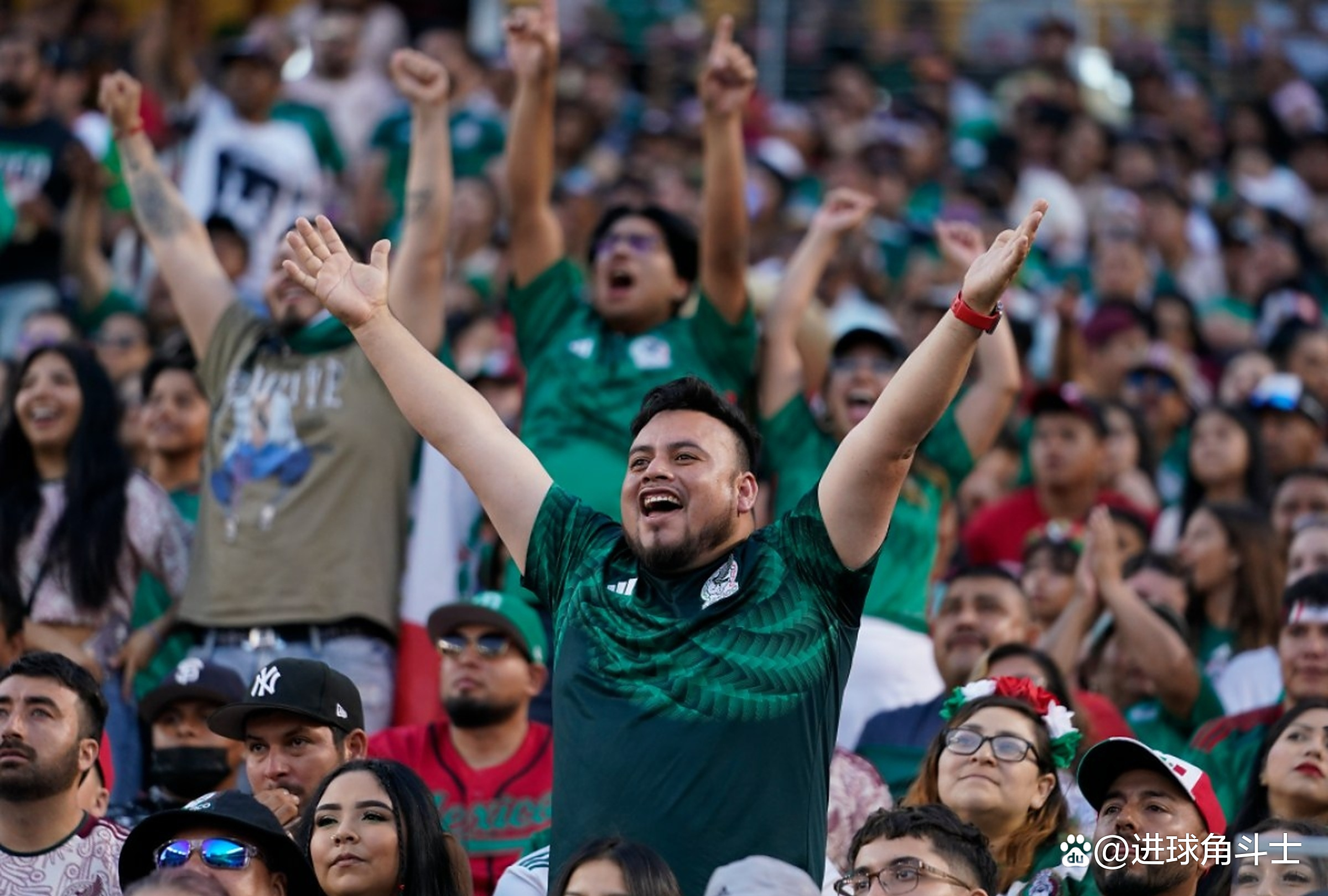 开云体育app下载-墨西哥队比分扩大，赢得胜利