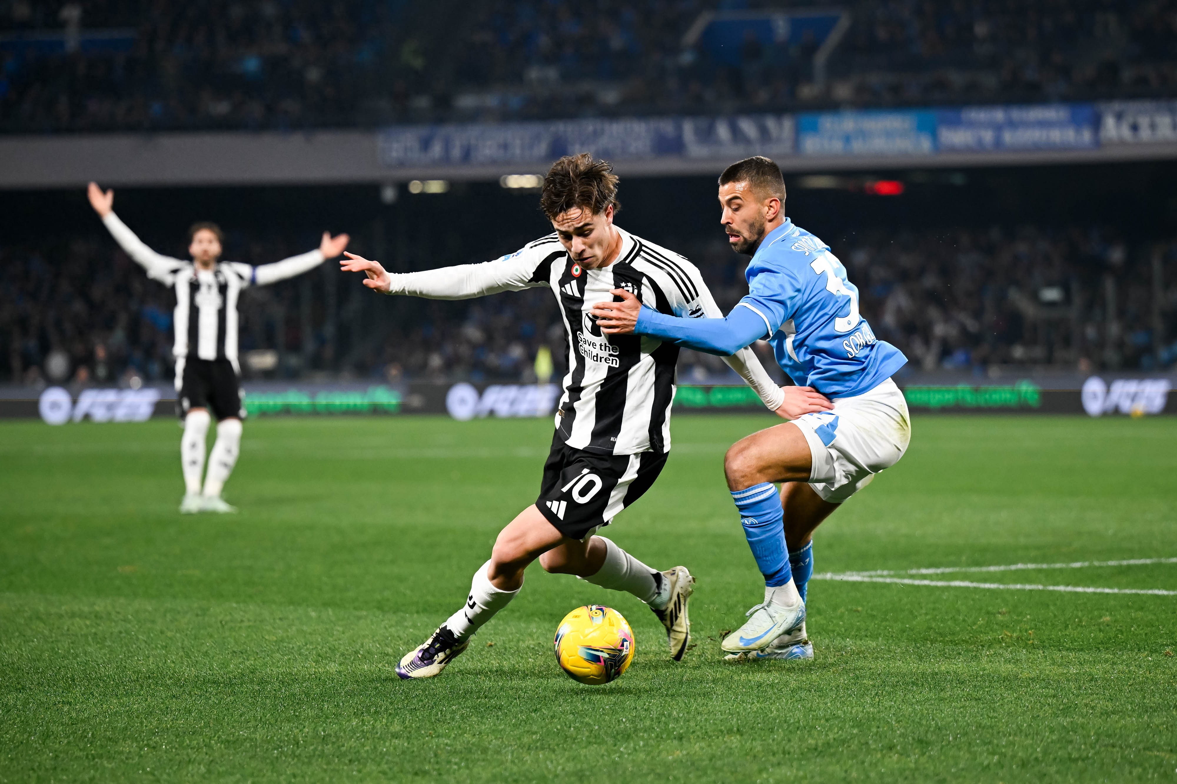 关于精妙比拼：意甲冠军球队势不可挡，实力惊人的信息